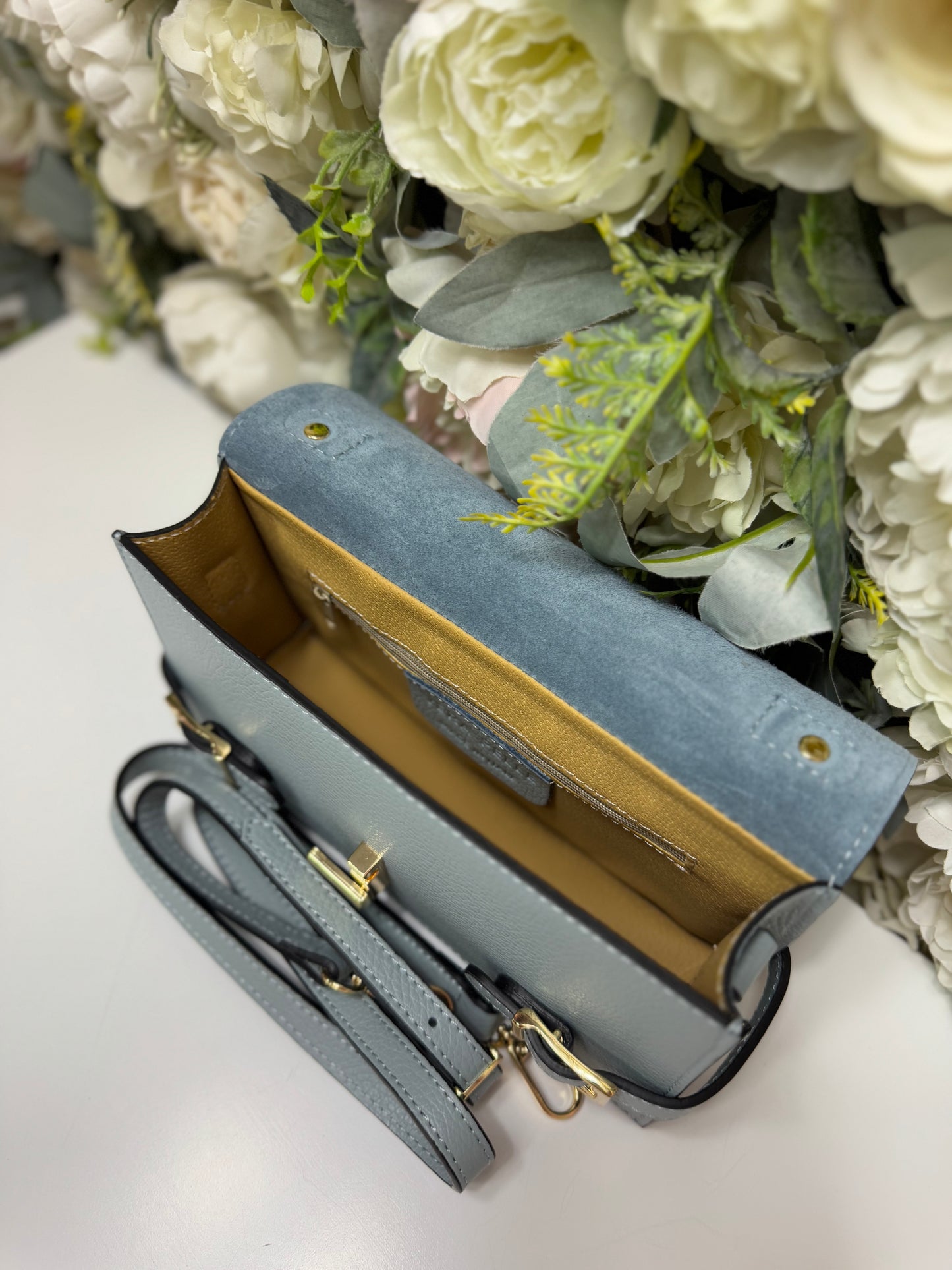 Geanta crossbody din piele naturala