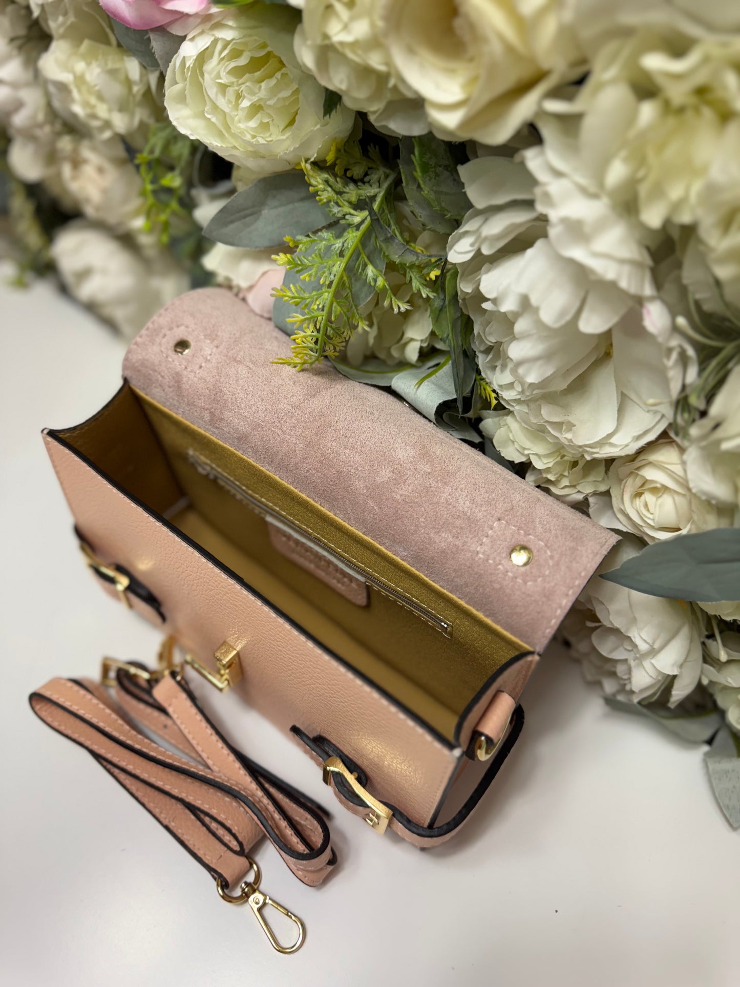Geanta crossbody din piele naturala